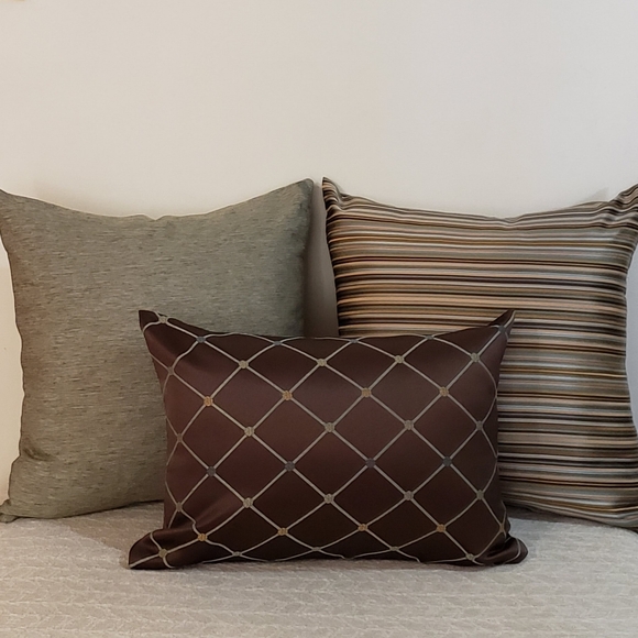 Sage Green Silk Jacquard Accent Pillow Cover Combo Set Of Three. - Picture 5 of 6